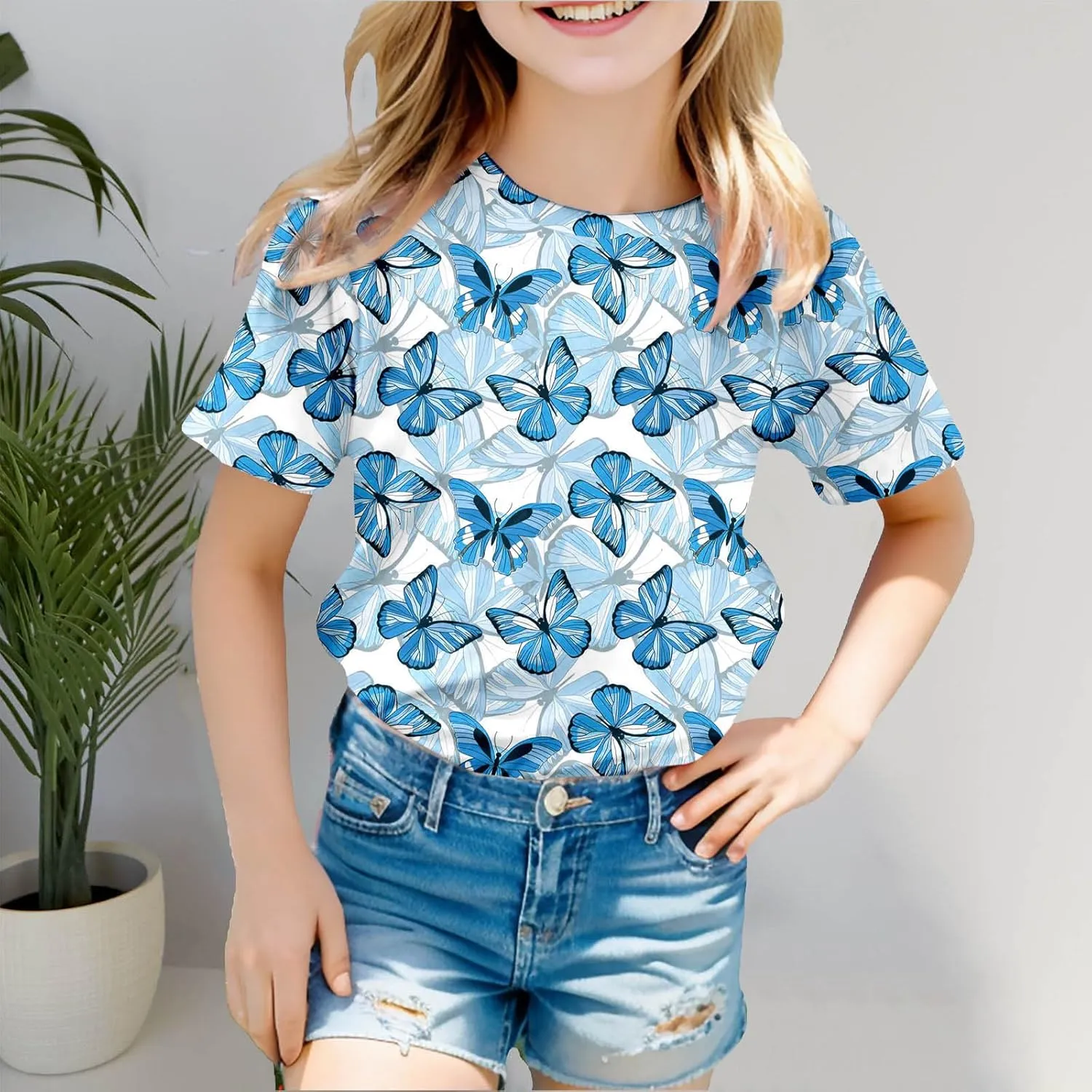 Girls Cute Graphic Tees Preppy Clothes for Teen Girls 2025 Summer Round Neck Short Sleeved Tops 2-14 Y