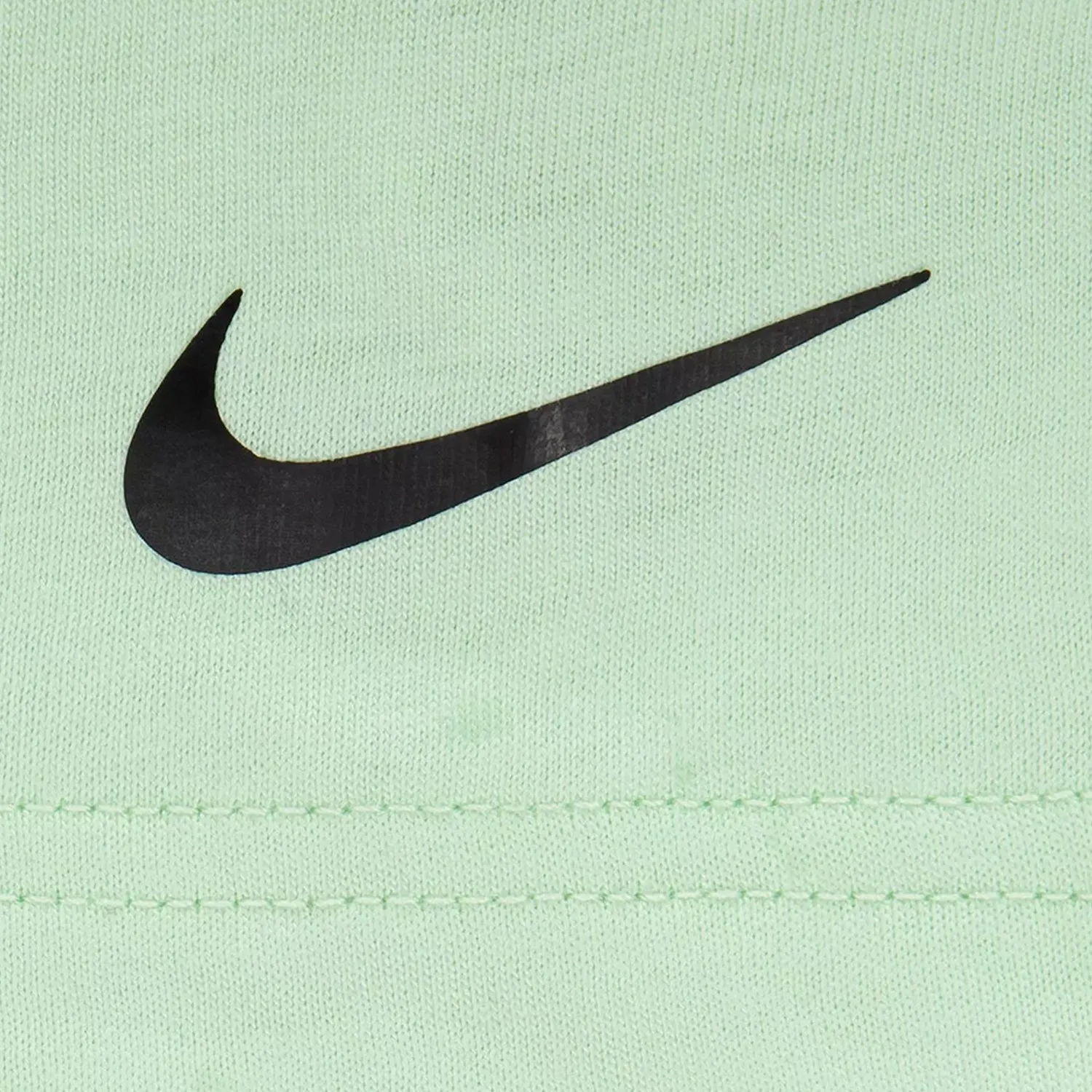 Kid's Sportswear Graphic T-Shirt And Mesh Shorts Outfit
