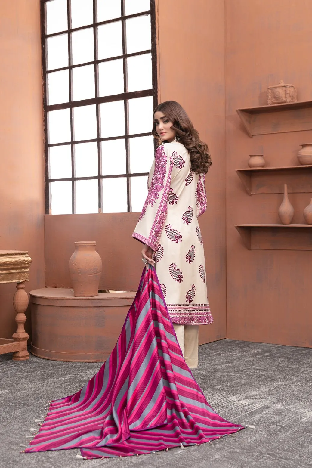 Tawakkal Elana Linen Collection – D-6310